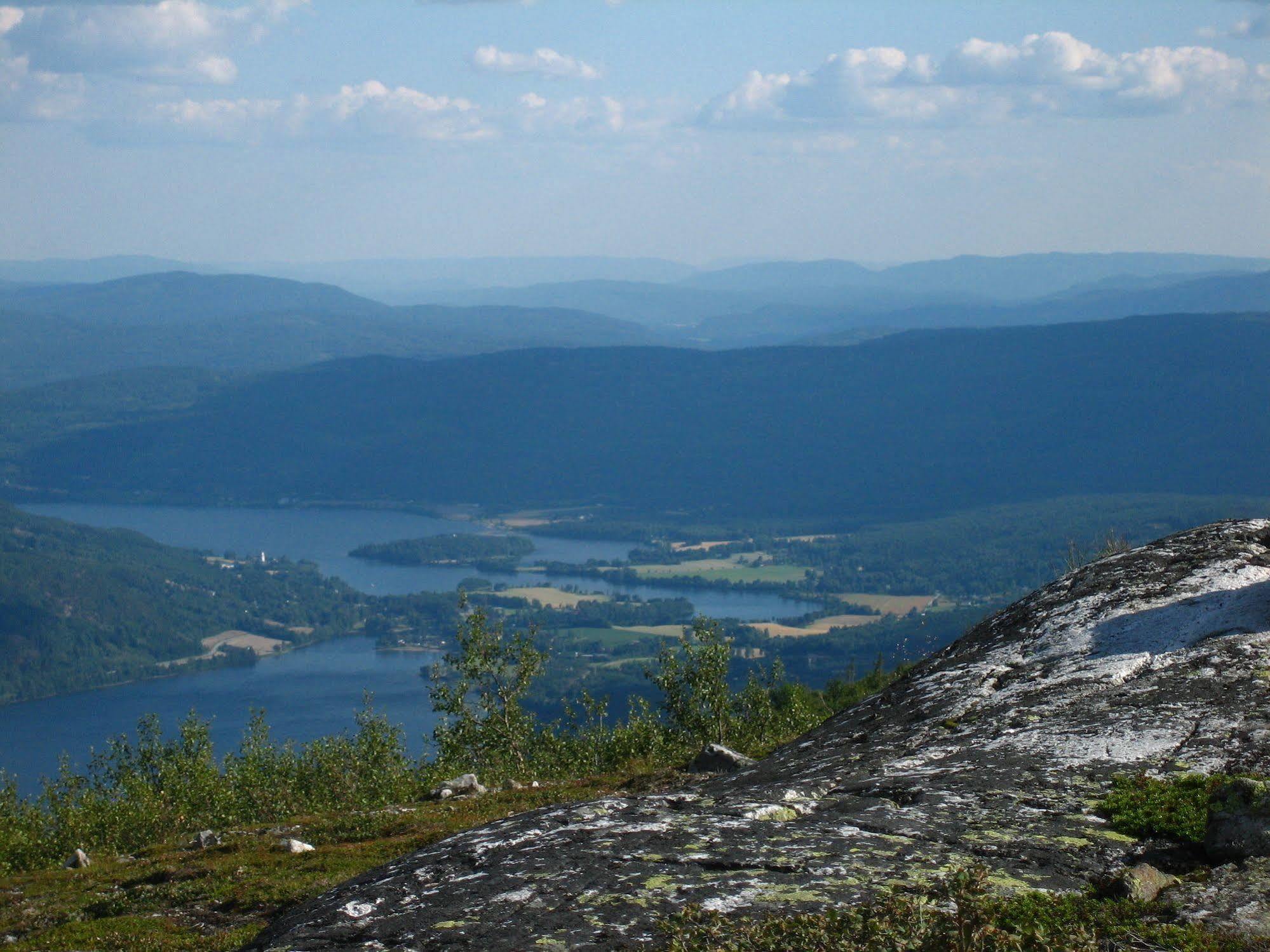 Norefjell - Storhytte Med Jacuzzi Og Fantastisk Beliggenhet Noresund Exterior foto
